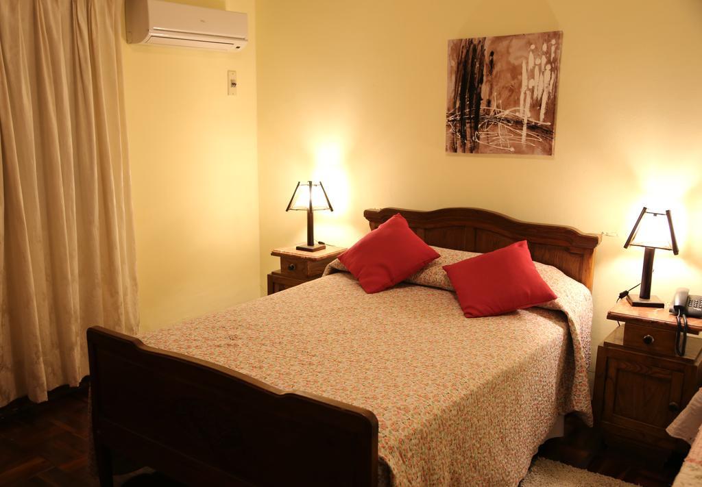 Hotel Bulevar Paysandú Kültér fotó