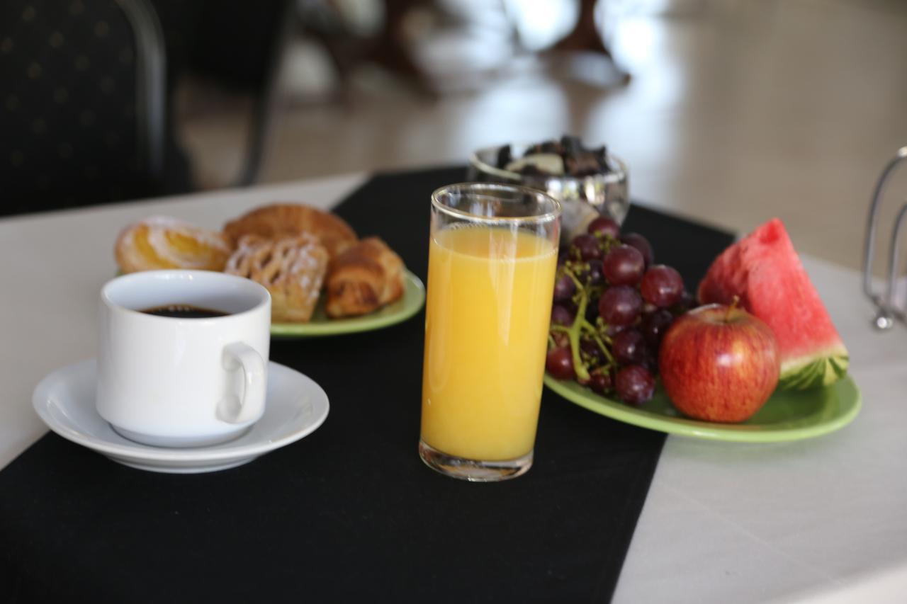 Hotel Bulevar Paysandú Kültér fotó
